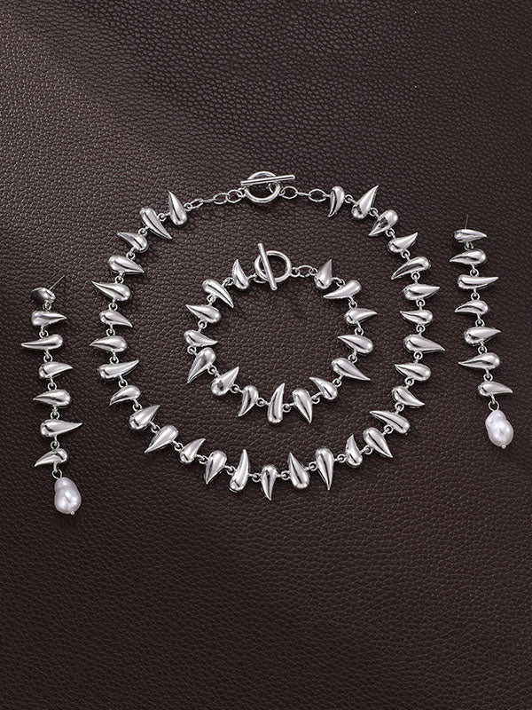 Collier géométrique couleur unie