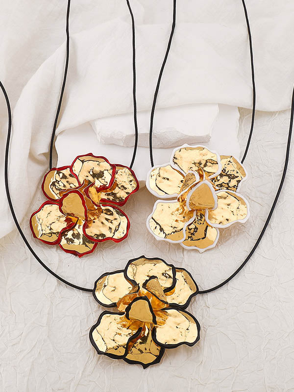 Collier noué en forme de fleur