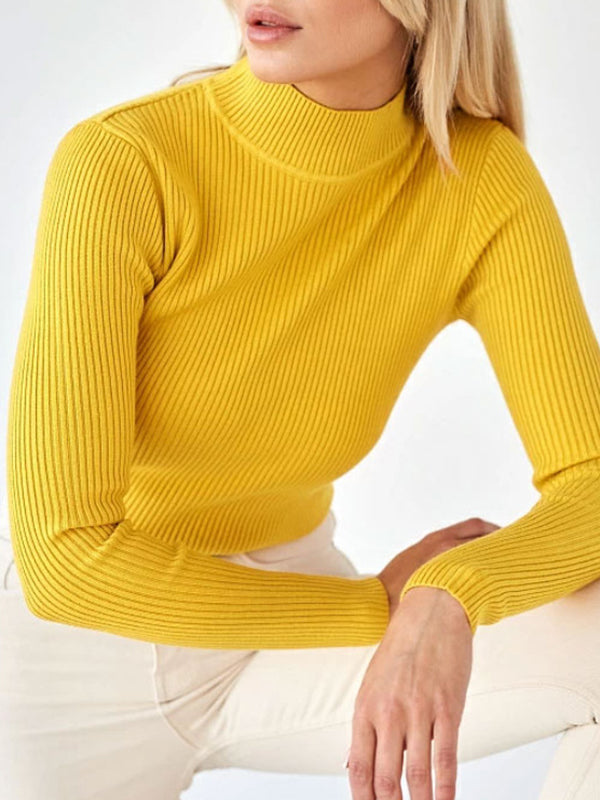 Pull à manches longues, coupe près du corps, à empiècements, à col haut, couleur unie