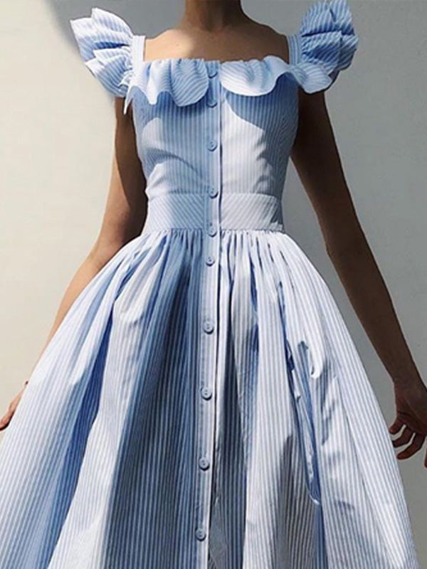 Robe longue ample boutonnée plissée rayée coupe trapèze, à bordure volantée, à col carré
