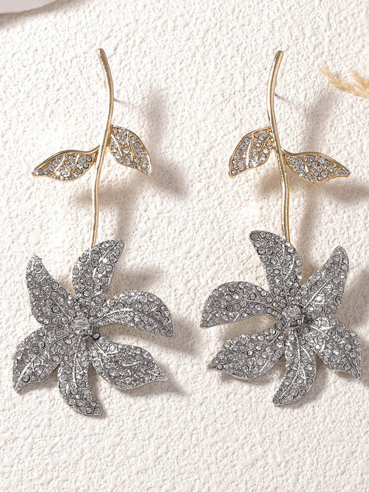 Boucles d'oreilles brillantes en forme de fleur, à strass
