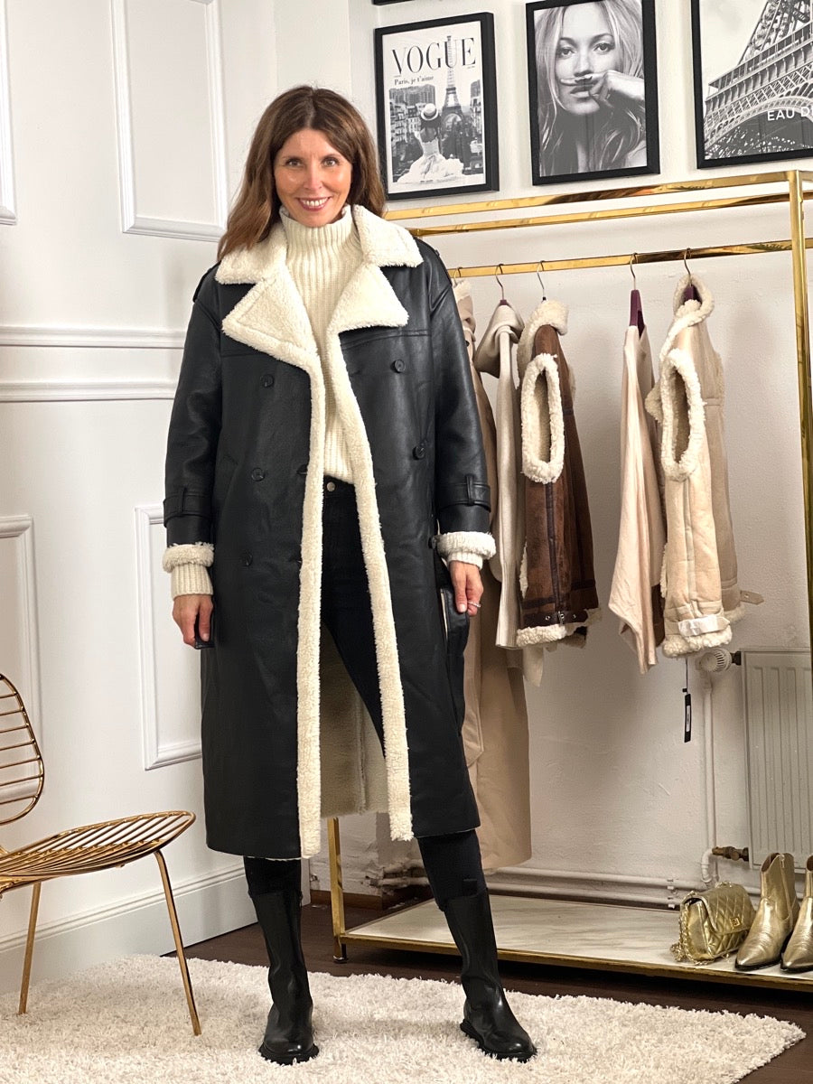 Manteau en shearling à double boutonnage avec ceinture – pour femmes