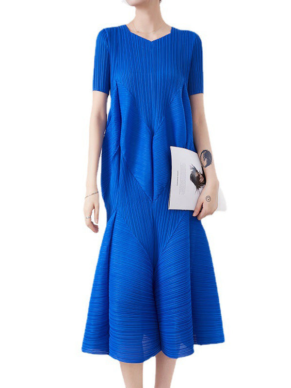 Robe mi-longue décontractée plissée à manches courtes, à col rond, couleur unie