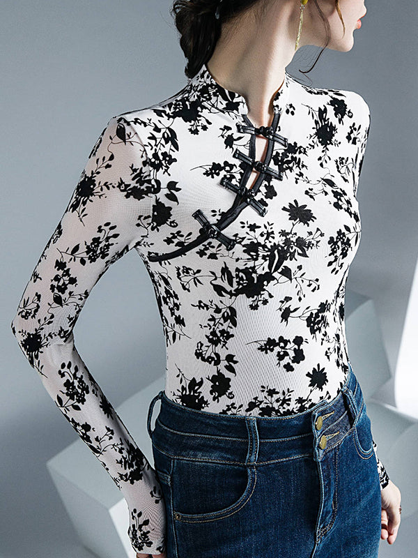 T-shirt boutonné à manches longues, coupe près du corps, à imprimé floral, en résille, à col cheminée