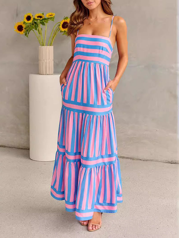 Robe longue ample plissée rayée sans manches, à empiècements, à fines bretelles