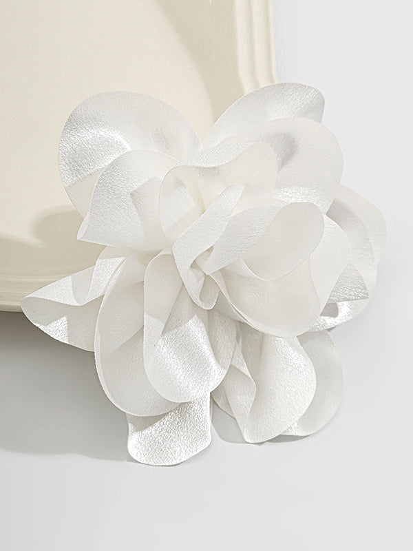 Broche à fleurs en 3D