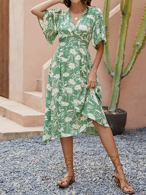 Robe mi-longue boutonnée plissée coupe trapèze, à manches mi-longues, à col en V, couleur contrastée