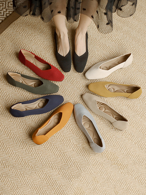 Chaussures à bout carré, couleur unie
