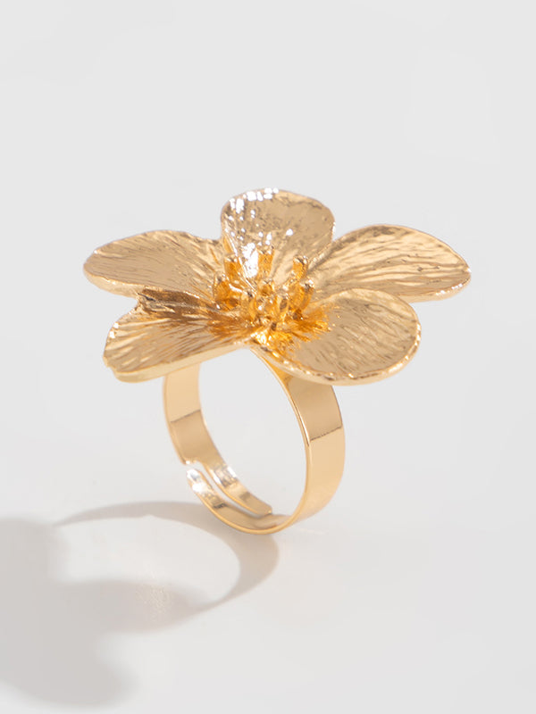 Bague plissée brillante en forme de fleur