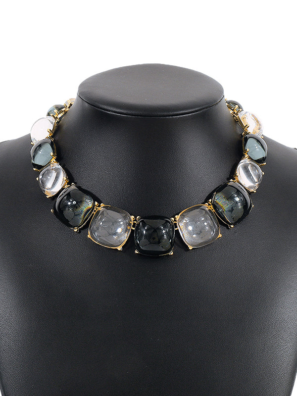 Collier géométrique délicat