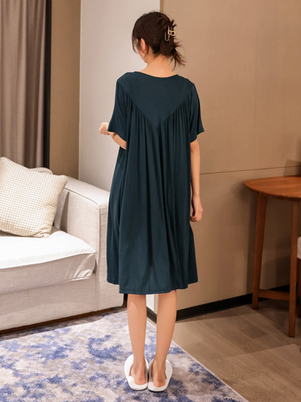 Robe pyjama ample en modal plissée de couleur unie