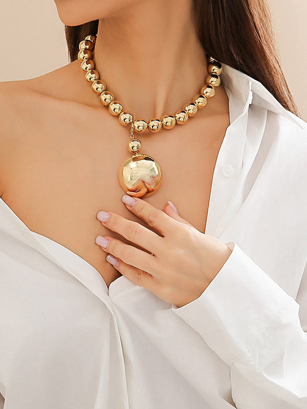 Collier perlé délicat couleur unie