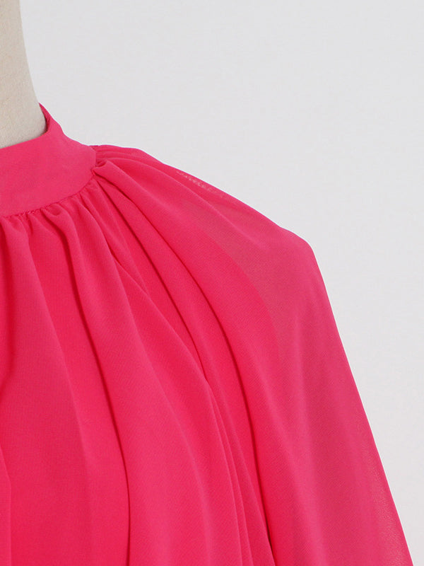 Robe longue ample à manches raglan, à volants étagés, à col montant, couleur unie