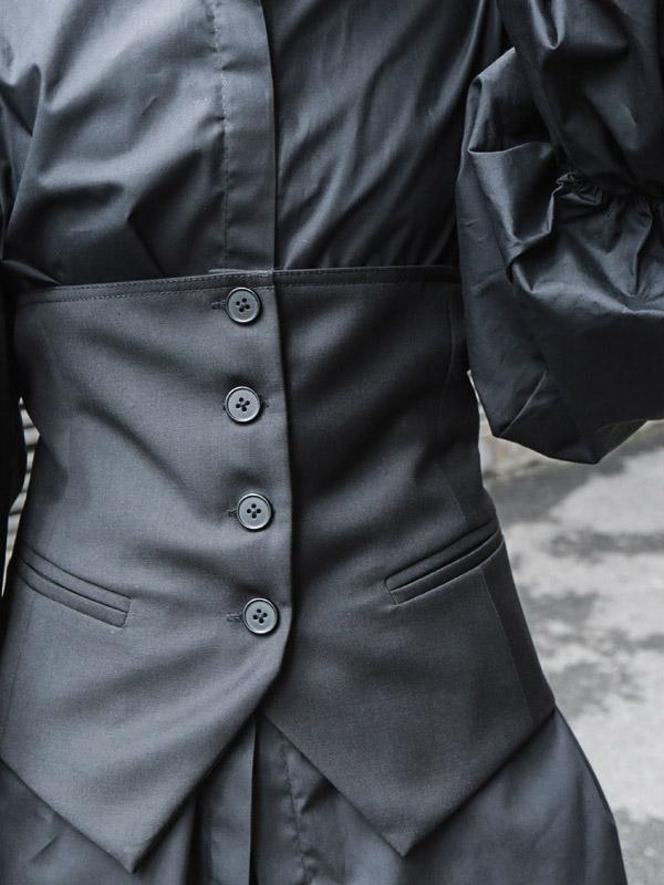 Gilet demi-costume à taille réglable