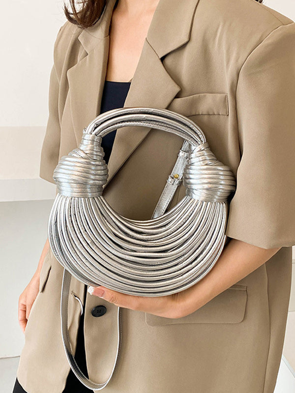 Sac bandoulière brillant à empiècements, couleur unie