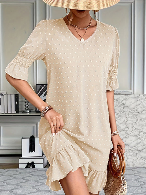 Robe courte plissée coupe trapèze, à manches évasées, à taille élastique, en jacquard, à empiècements, à col en V, couleur unie