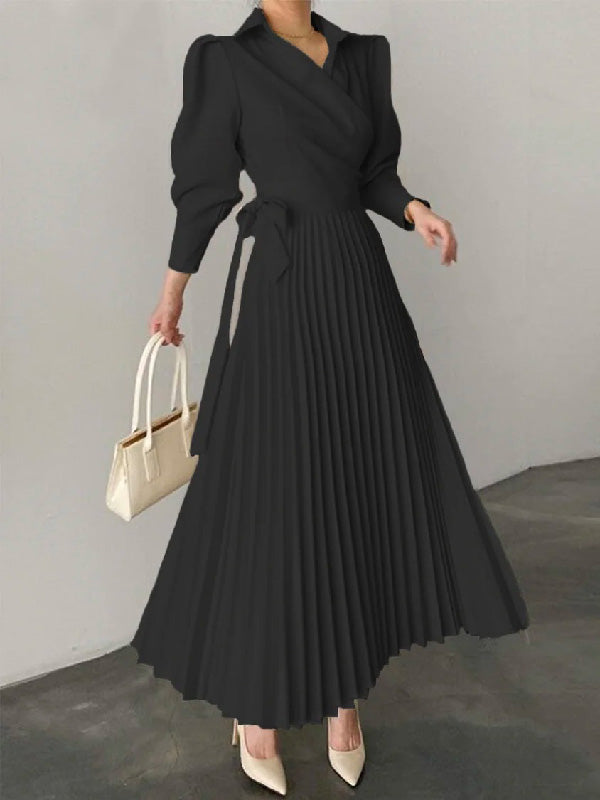 Robe chemise asymétrique plissée à col revers, couleur unie