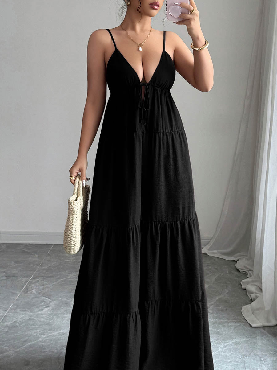 Robe longue plissée coupe trapèze, sans manches, dos nu, à cordon de serrage, à fines bretelles, couleur unie