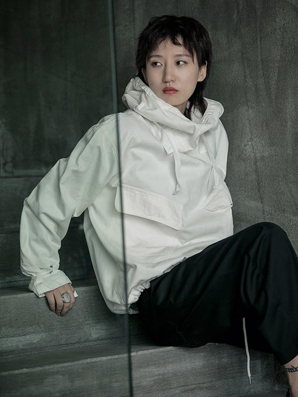 Sweat-shirt à capuche ample et solide avec cordon de serrage, style spatial