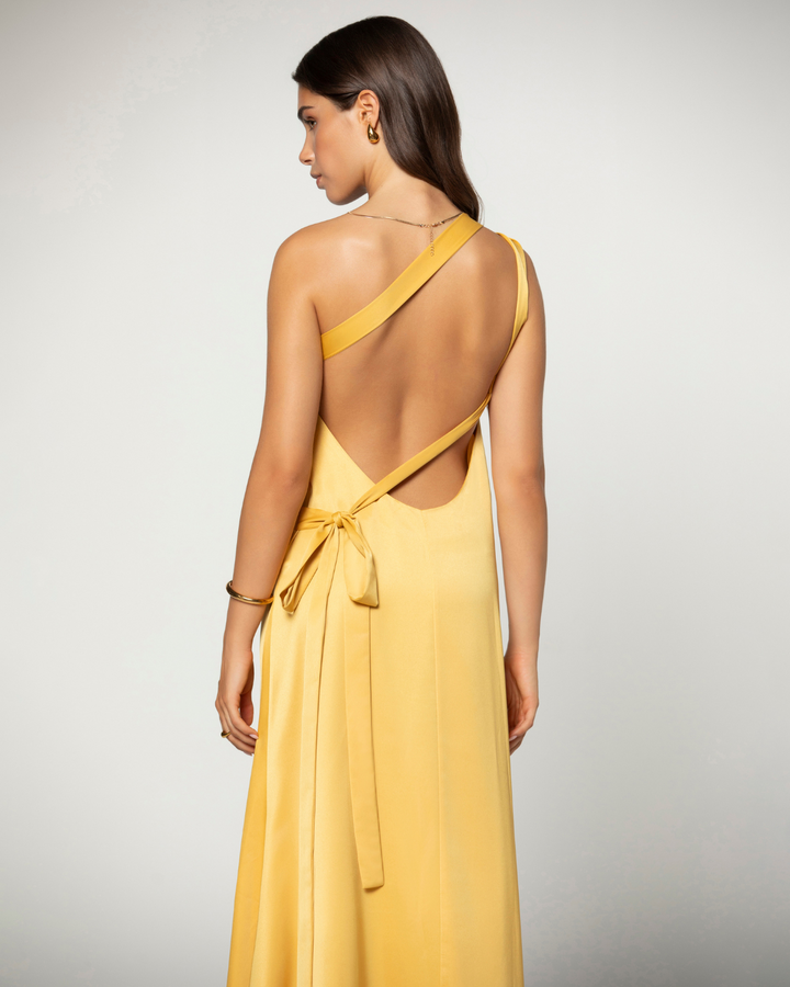 Kiara | Robe midi en satin asymétrique à une épaule