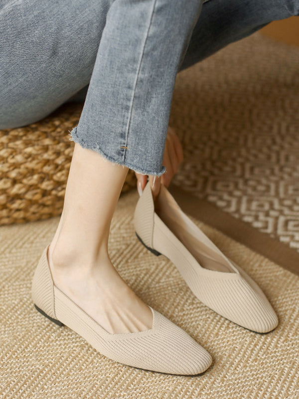 Chaussures à bout carré, couleur unie
