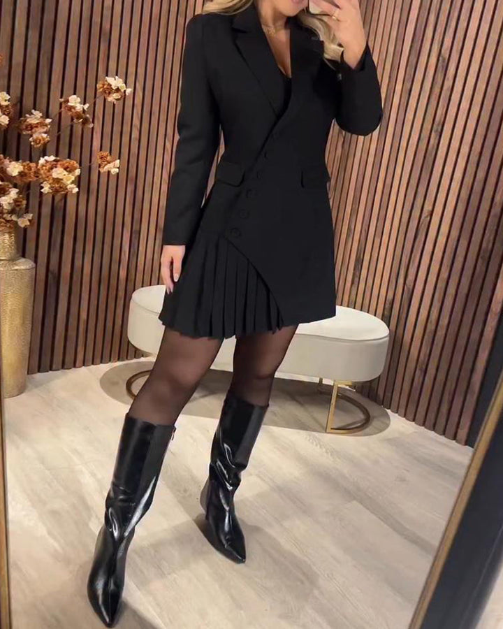 Nina | Robe moderne pour femmes avec revers et look blazer