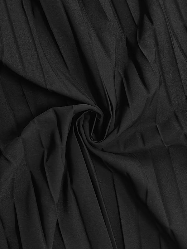 Robe longue moulante ajourée plissée sans manches, à empiècements, à col cheminée, couleur unie