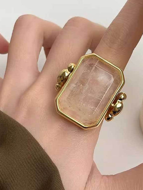 Bague géométrique à empiècements