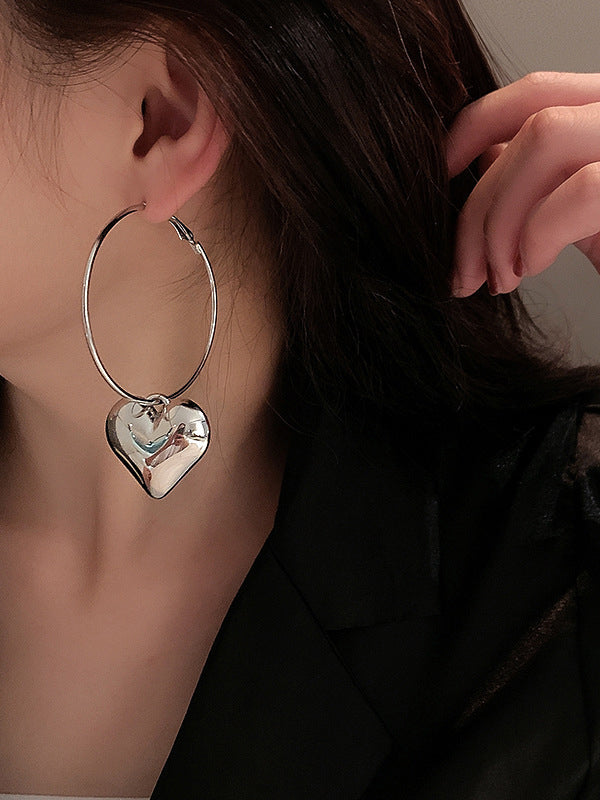Boucles d'oreilles simples normcore, en forme de cœur