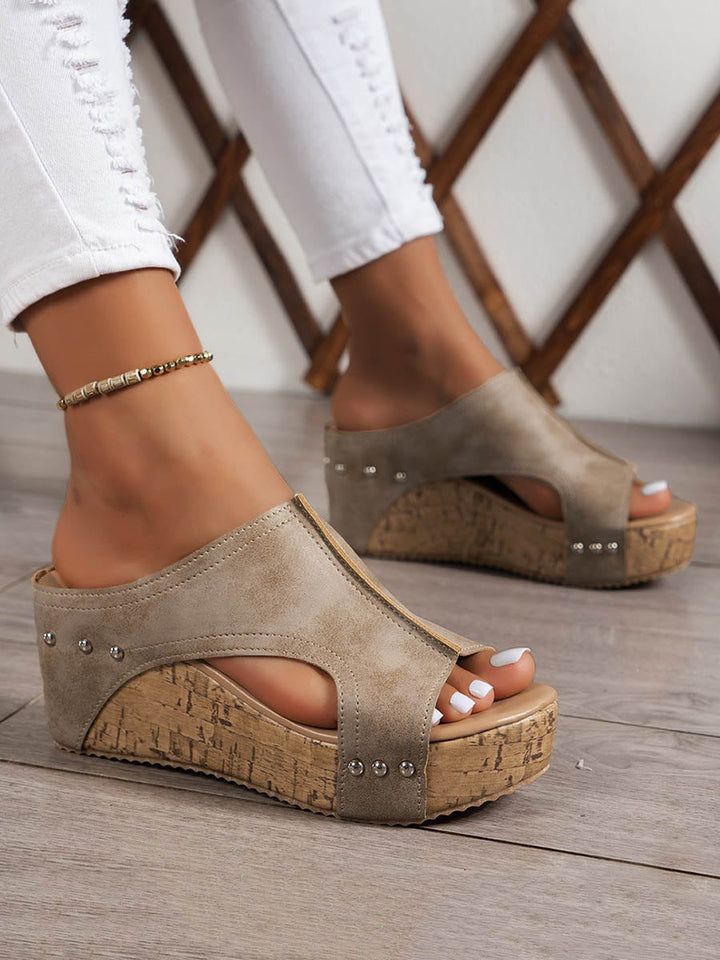 Mules ajourées à bout ouvert