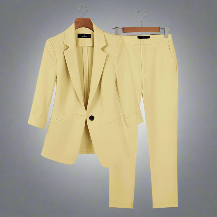 Ensemble blazer et pantalon élégant, polyvalent et raffiné pour femmes