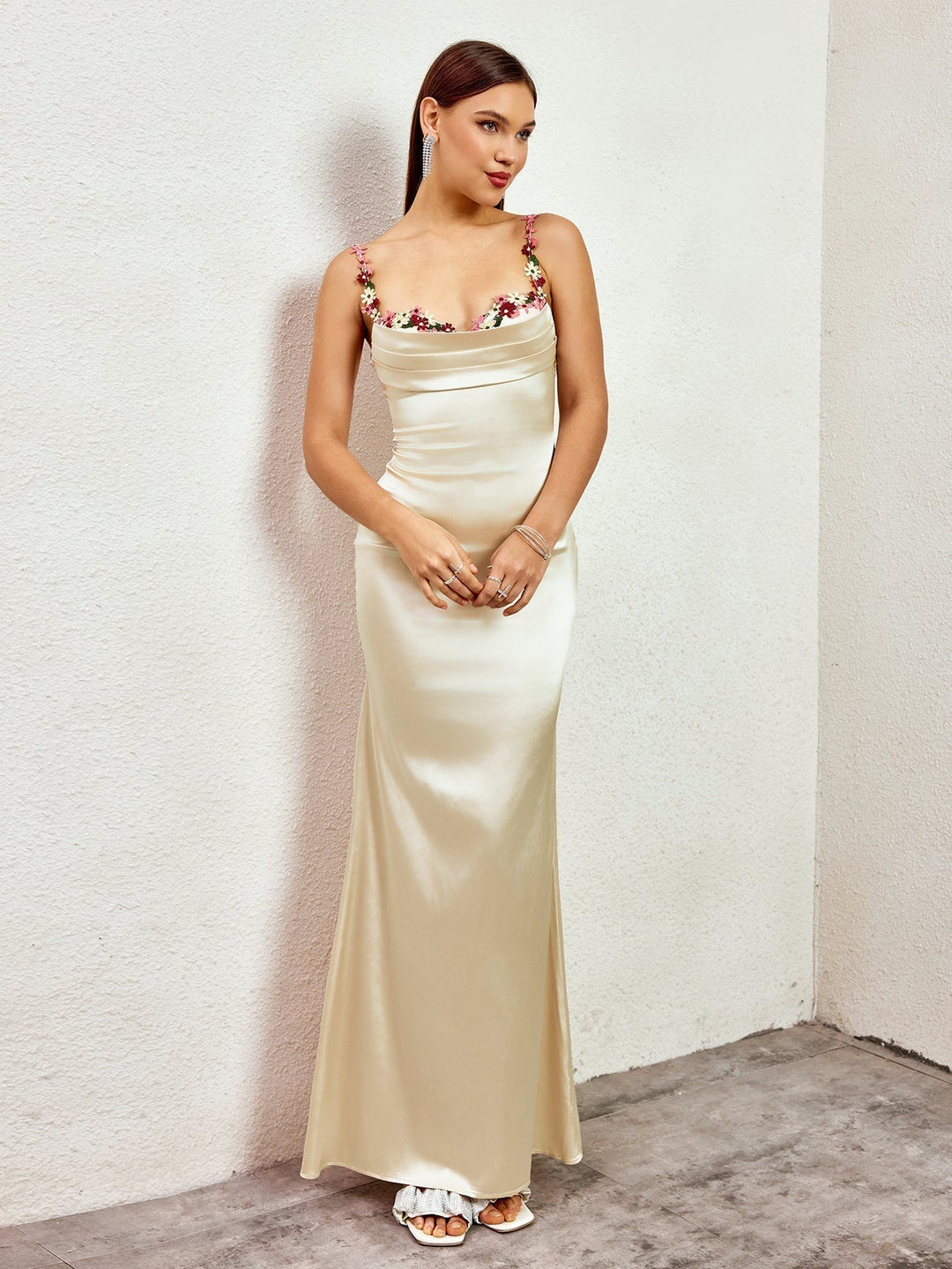 Flora | Robe Maxidress Satin pour le Soir
