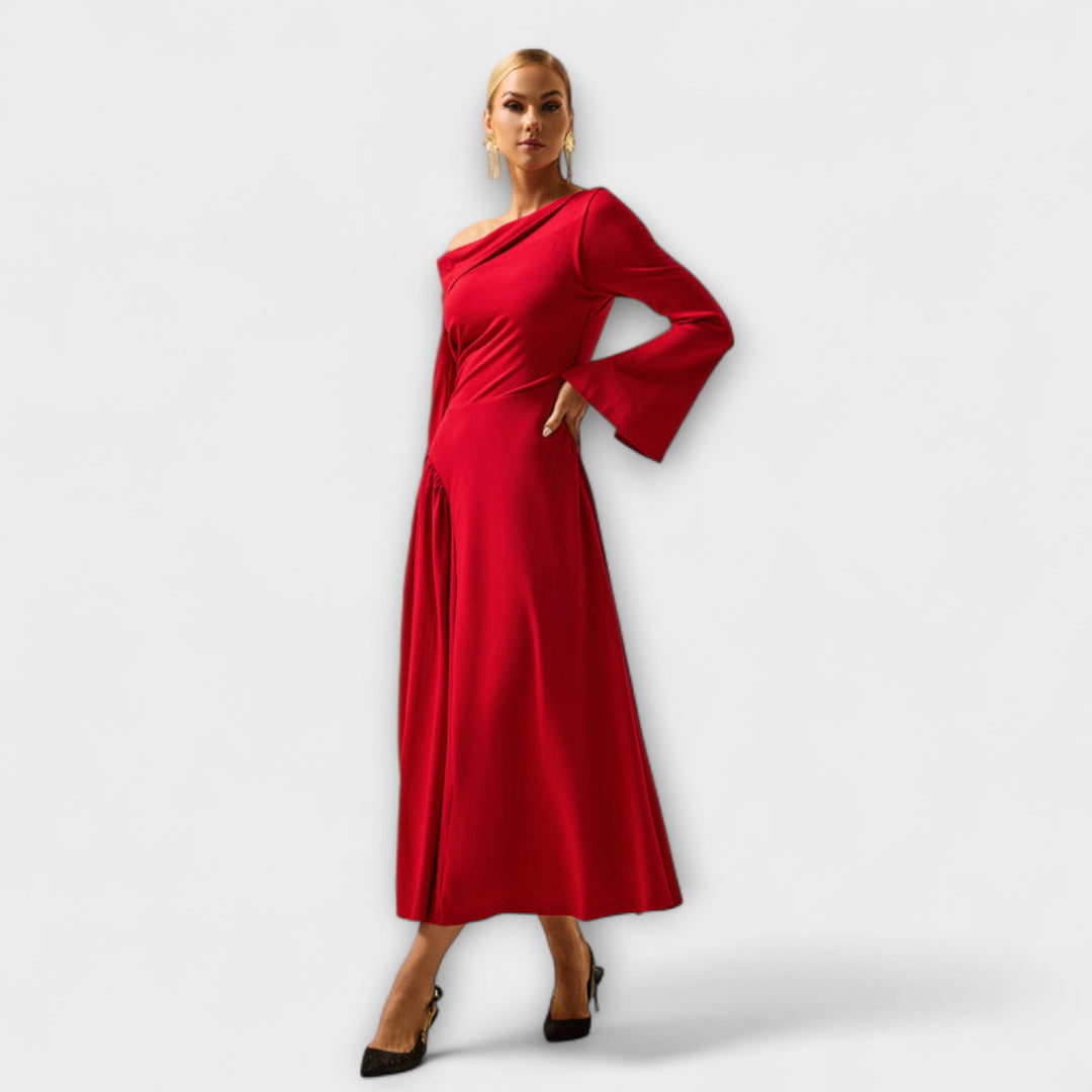 Amarisse – Robe midi drapée avec accent sur l'épaule