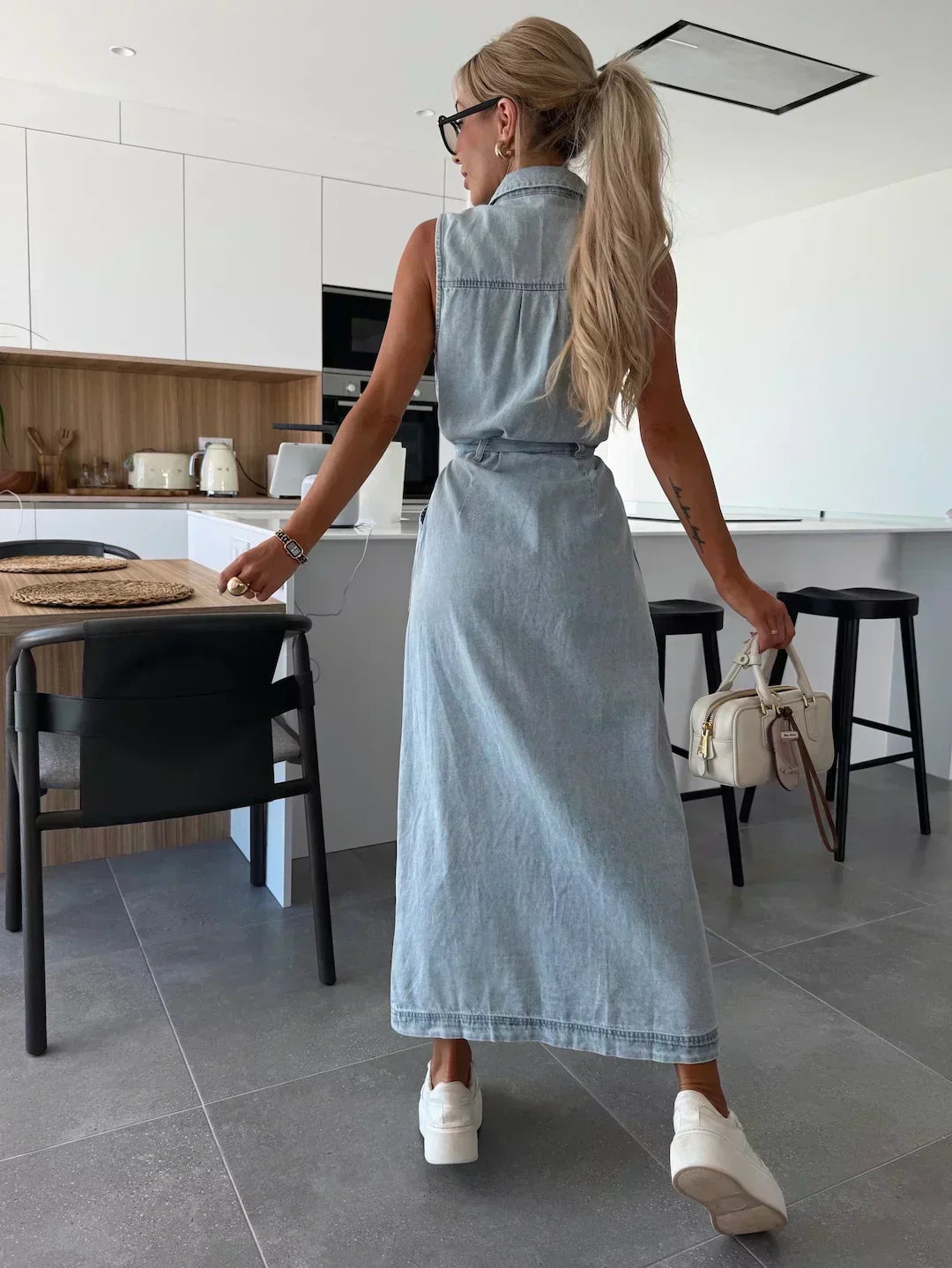 Cressida | Robe maxi en denim fluide élégante
