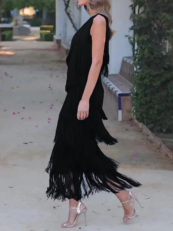 Robe longue ample asymétrique sans manches, à empiècements, à pompons, asymétrique à une épaule, couleur unie