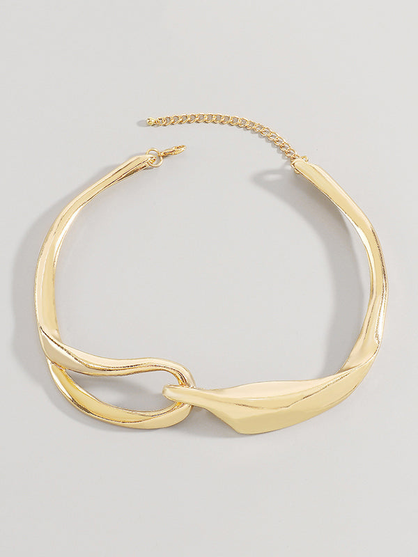 Collier géométrique ajouré couleur unie