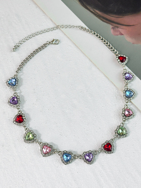 Collier géométrique en forme de cœur