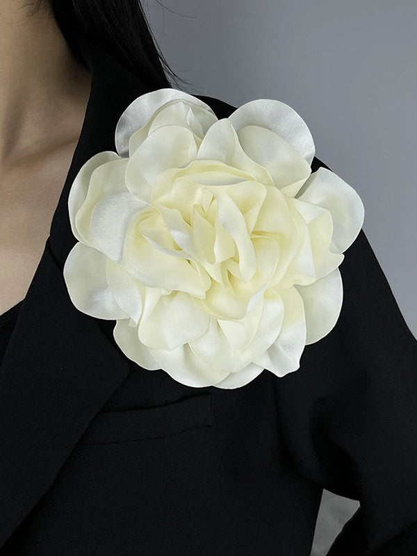 Broche à fleurs en 3D