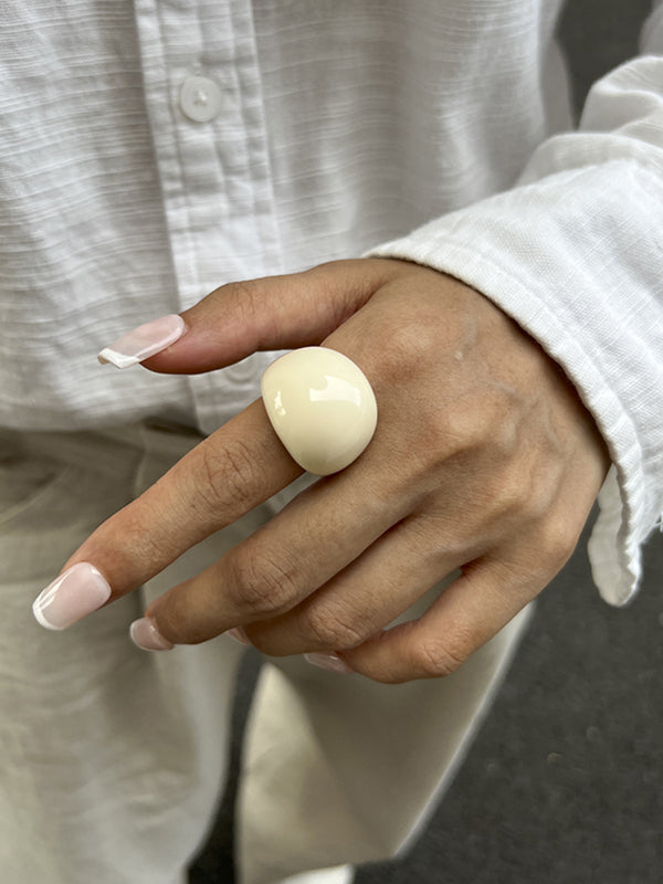 Accessoires pour bagues géométriques brillantes légèrement transparentes