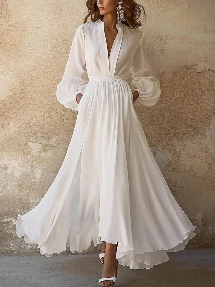 Robe Maxi Vintage à Décolleté en V en Blanc - Laura