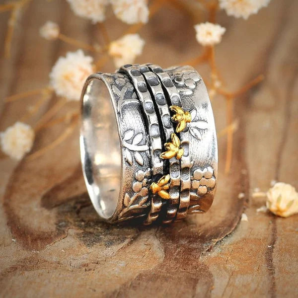 Petit anneau de fleurs d'abeilles