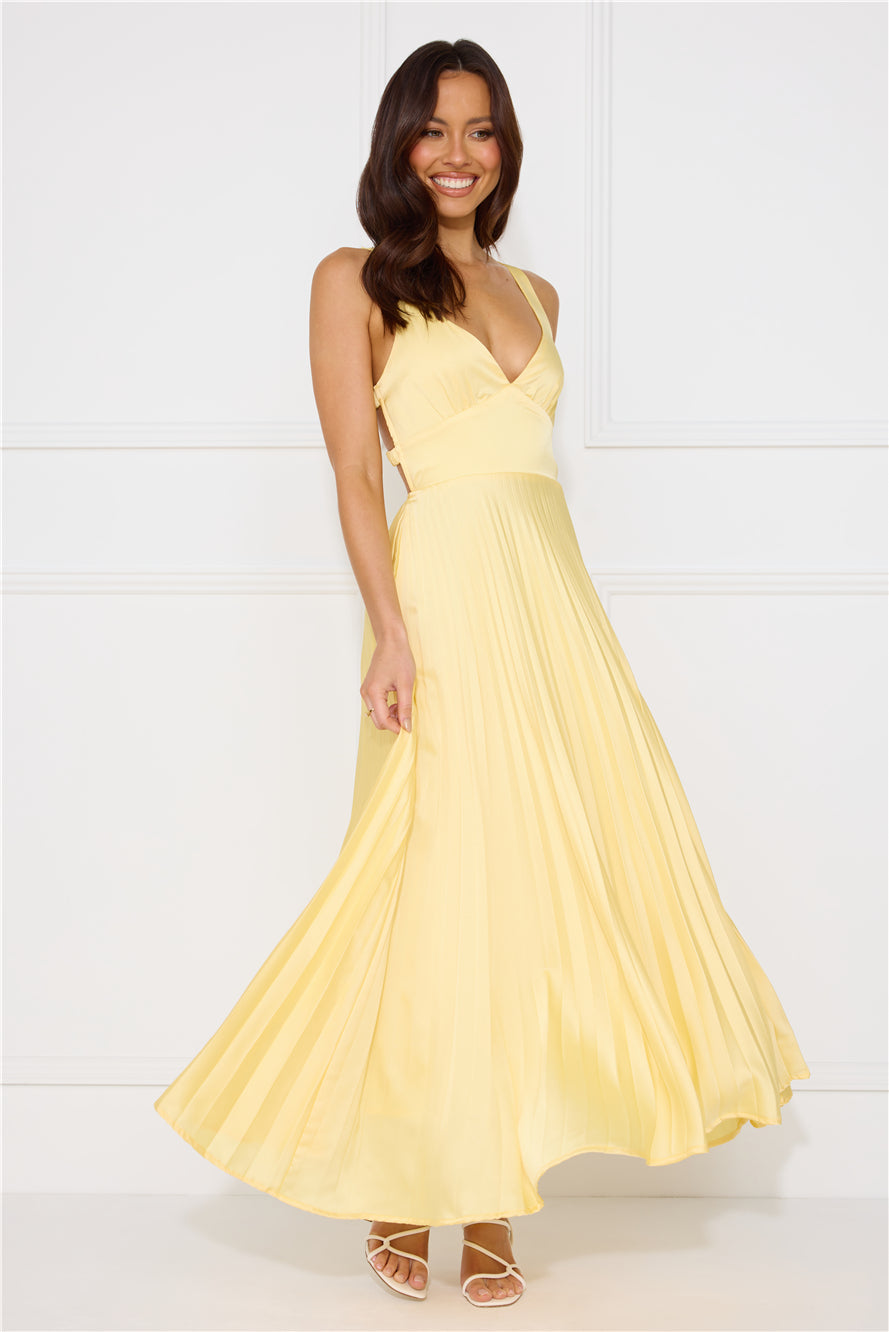 Amelia | Robe Maxi Plissée avec Décolleté en V Profond