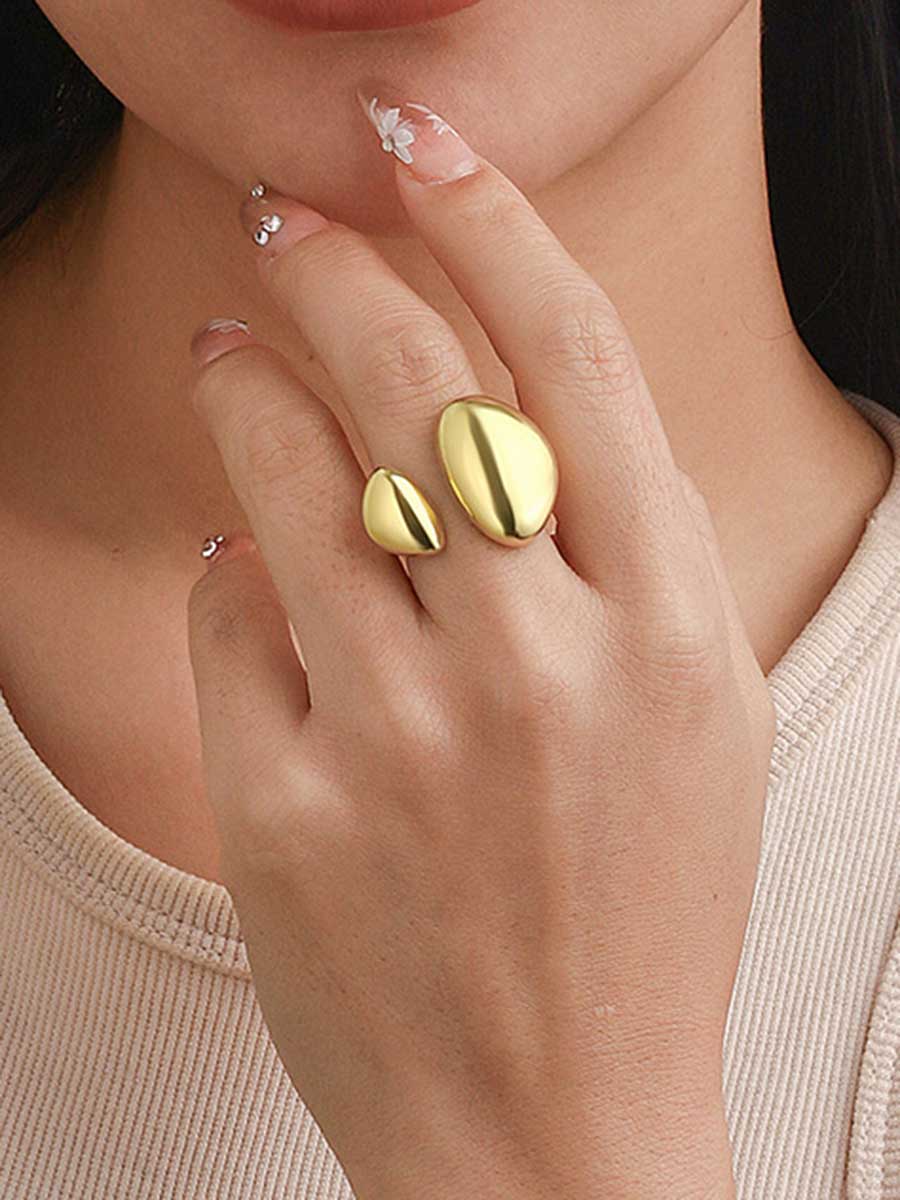 Bague géométrique brillante