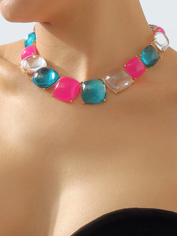 Collier géométrique délicat