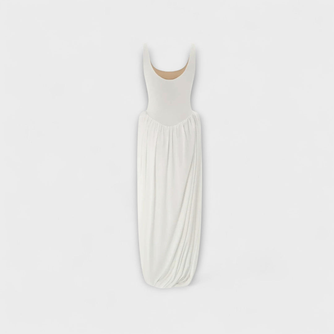 Robe maxi avec haut drapé, jupe sculpturale et fente latérale