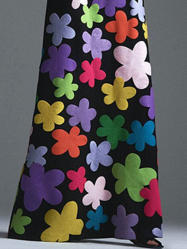 Robe longue asymétrique à manches longues, à fleurs, à col rond