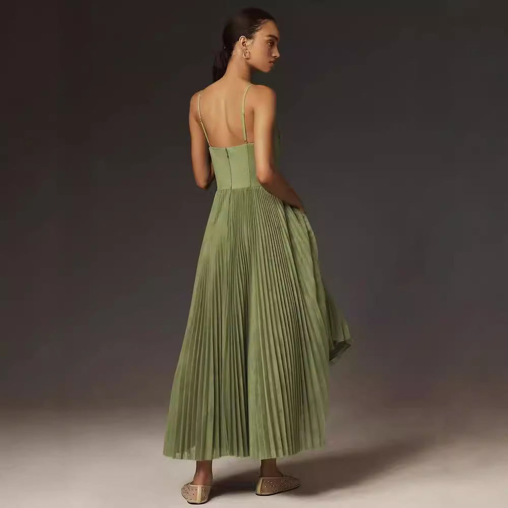 Lorna | Robe midi sans bretelles avec plis