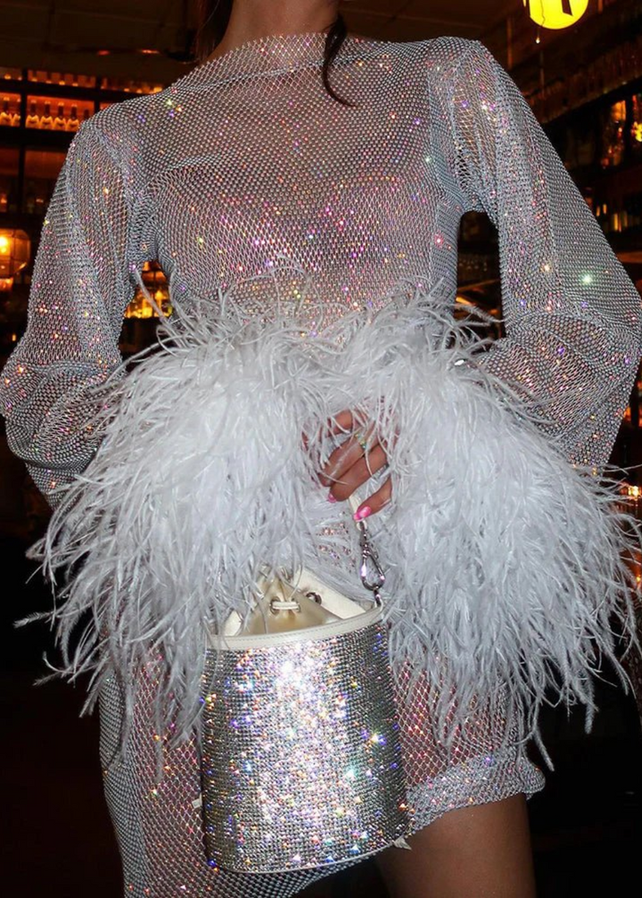 ODESSA | Robe mini métallique avec des poignets transparents et des plumes