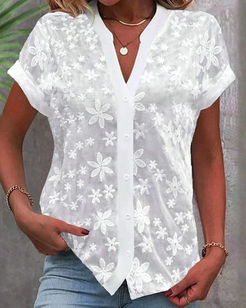 Sophie | Blouse en Dentelle Femme Blanche Manches Courtes Col V Fleurs