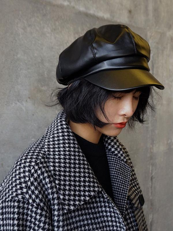 Chapeaux de béret solides vintage